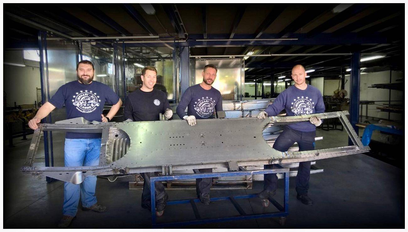 thumbnail_AK400-190417 2